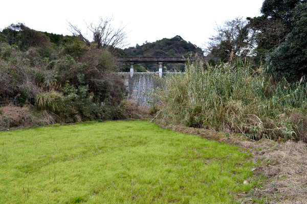 2013-02-17-平山上ため池01